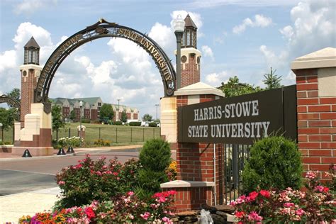 Harris-stowe state university - She began her career in higher education at Harris-Stowe State University in 2010 and has served the University in several leadership roles. Dr. Collins Smith was the co-principal investigator of a $5 million National Science Foundation grant to substantially strengthen STEM in the state of Missouri, the largest grant in the history of Harris ...